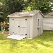 8 x 10 high board and batten with double doors.