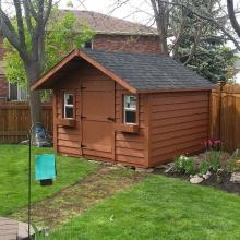 10 x 10 medium classic with a 2 foot gable overhang.